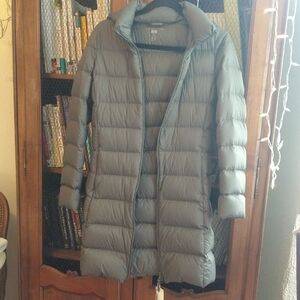 Uniqlo Women's Sage Puffer Jacket